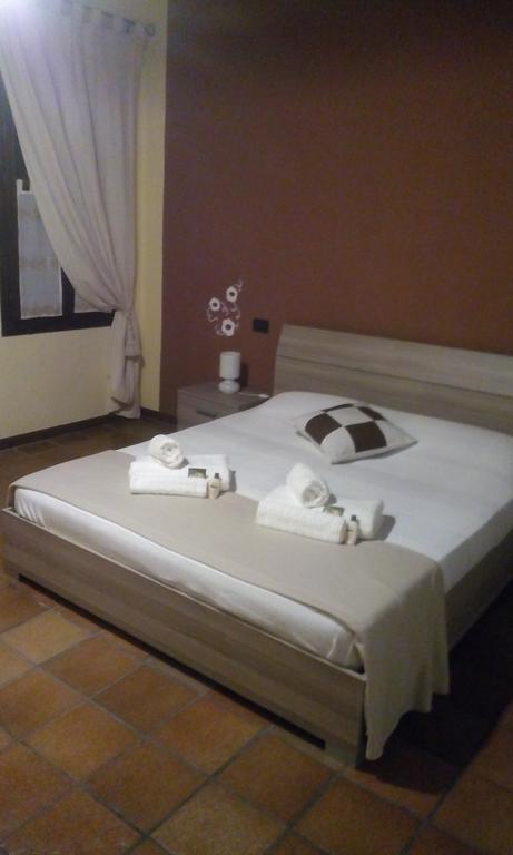 Le Stanze Sul Po Bed and Breakfast Ferrara Eksteriør billede